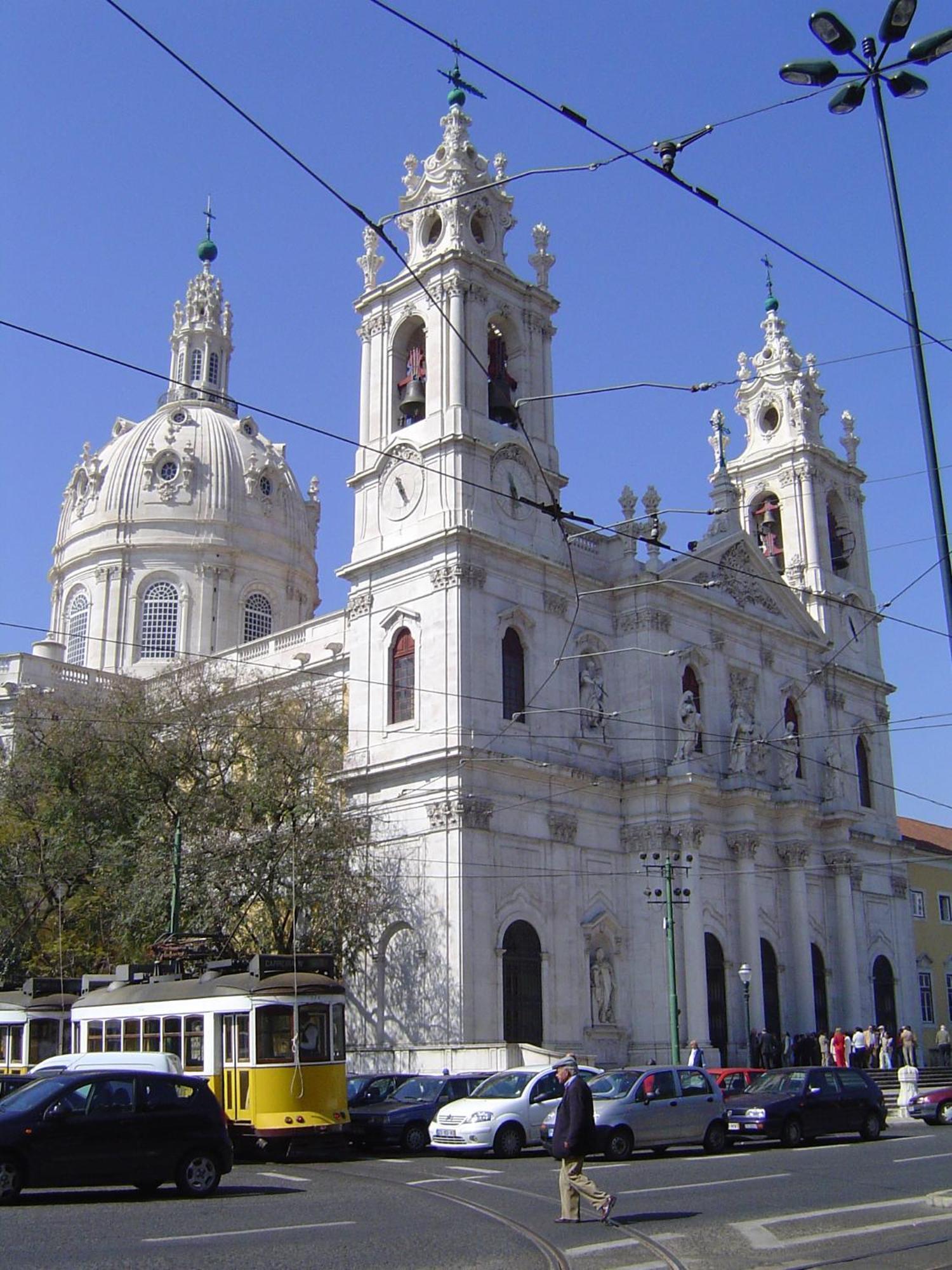 Apartamento Bem Localizado Para Familias & Amigos Lejlighed Lisboa Eksteriør billede